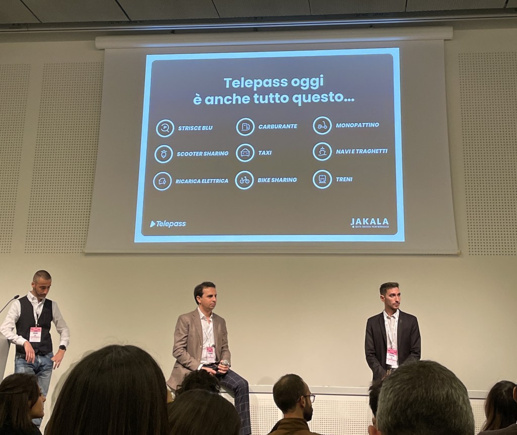 Gli speaker dello workshop che presentano le nuove funzionalità offerte da Telepass